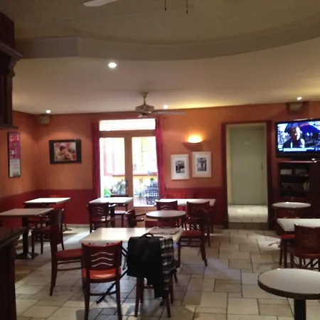 Hotel Restaurant Le Central Châteaurenard